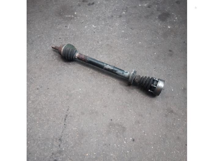 Gebruikte Steekas rechts-voor Volkswagen Golf III Cabrio (1E) 1.8 Prijs op aanvraag aangeboden door Autodemontage Joko B.V.