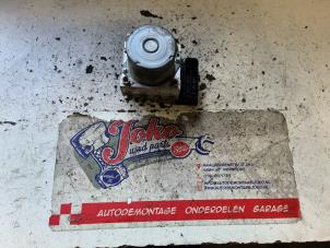 Gebruikte ABS Pomp Citroen Berlingo Cinqspace, Multispace 1.6 Hdi 75 Phase 1 Prijs op aanvraag aangeboden door Autodemontage Joko B.V.