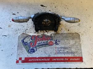 Gebruikte Combischakelaar Stuurkolom BMW Mini One/Cooper (R50) 1.6 16V One Prijs op aanvraag aangeboden door Autodemontage Joko B.V.