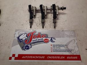 Gebruikte Injector (benzine injectie) Citroen C5 Aircross I (A4/AC/AJ/AR) 1.2 e-THP PureTech 130 Prijs op aanvraag aangeboden door Autodemontage Joko B.V.
