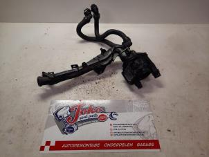 Gebruikte Thermostaathuis Citroen C5 Aircross I (A4/AC/AJ/AR) 1.2 e-THP PureTech 130 Prijs op aanvraag aangeboden door Autodemontage Joko B.V.