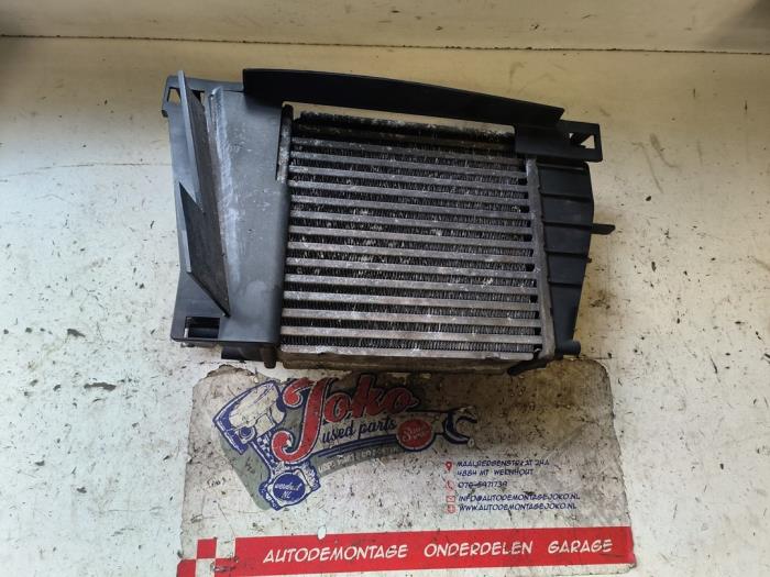 Gebruikte Intercooler Renault Clio III (BR/CR) 1.5 dCi FAP Prijs op aanvraag aangeboden door Autodemontage Joko B.V.