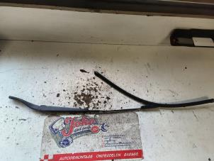 Gebruikte Ruitenwisserarm voor Renault Clio III (BR/CR) 1.5 dCi FAP Prijs op aanvraag aangeboden door Autodemontage Joko B.V.