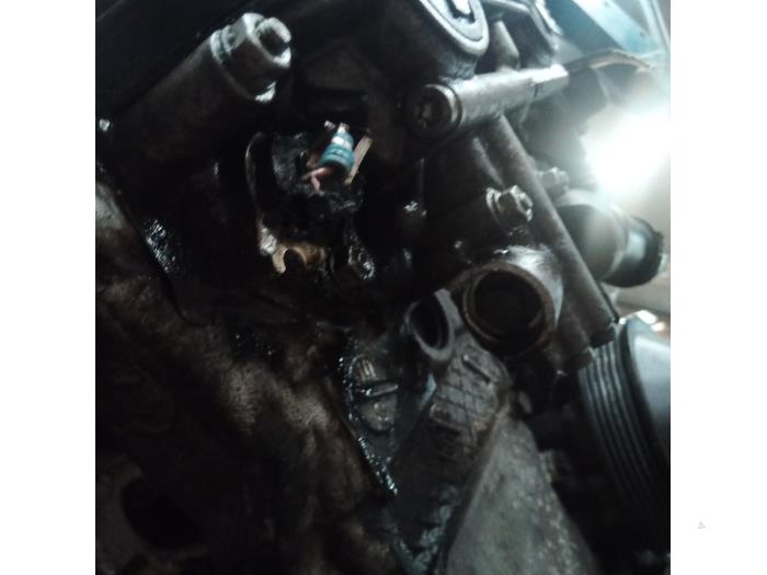 Motor van een BMW 3 serie (E46/2) 320 Ci 24V 2002