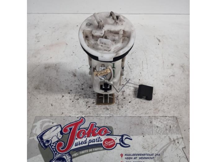 Gebruikte Tank element Pomp BMW 3 serie (E46/2) 320 Ci 24V Prijs op aanvraag aangeboden door Autodemontage Joko B.V.