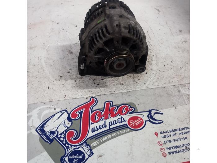 Gebruikte Alternator Renault Clio II (BB/CB) 1.2 Prijs op aanvraag aangeboden door Autodemontage Joko B.V.