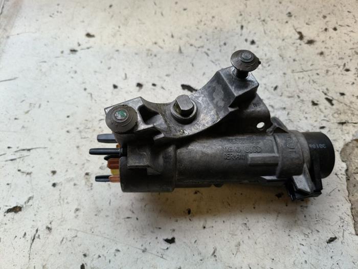 Computer Motormanagement van een Skoda Fabia II Combi 1.2 TDI 12V Greenline 2010