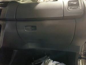 Gebruikte Dashboardkastje Skoda Fabia II Combi 1.2 TDI 12V Greenline Prijs op aanvraag aangeboden door Autodemontage Joko B.V.