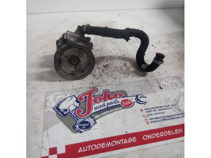 Gebruikte Servopomp Fiat Doblo Cargo (223) 1.3 JTD 16V Multijet Prijs op aanvraag aangeboden door Autodemontage Joko B.V.
