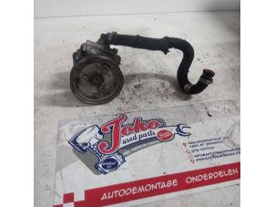 Gebruikte Servopomp Fiat Doblo Cargo (223) 1.3 JTD 16V Multijet Prijs op aanvraag aangeboden door Autodemontage Joko B.V.