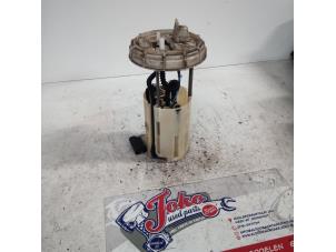 Gebruikte Tank element Pomp Fiat Doblo Cargo (223) 1.3 JTD 16V Multijet Prijs op aanvraag aangeboden door Autodemontage Joko B.V.