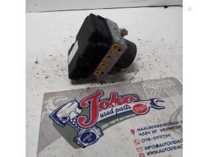 Gebruikte ABS Pomp Skoda Fabia III Combi (NJ5) 1.2 TSI 16V Greentech Prijs op aanvraag aangeboden door Autodemontage Joko B.V.