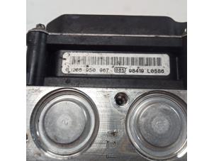 Gebruikte ABS Pomp Audi A5 (8T3) 2.7 TDI V6 24V Prijs op aanvraag aangeboden door Autodemontage Joko B.V.