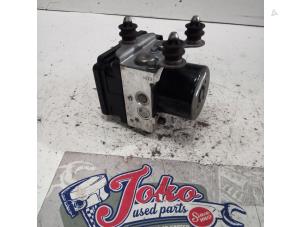 Gebruikte ABS Pomp Volkswagen Touareg (7LA/7L6) 3.0 TDI V6 24V Prijs op aanvraag aangeboden door Autodemontage Joko B.V.