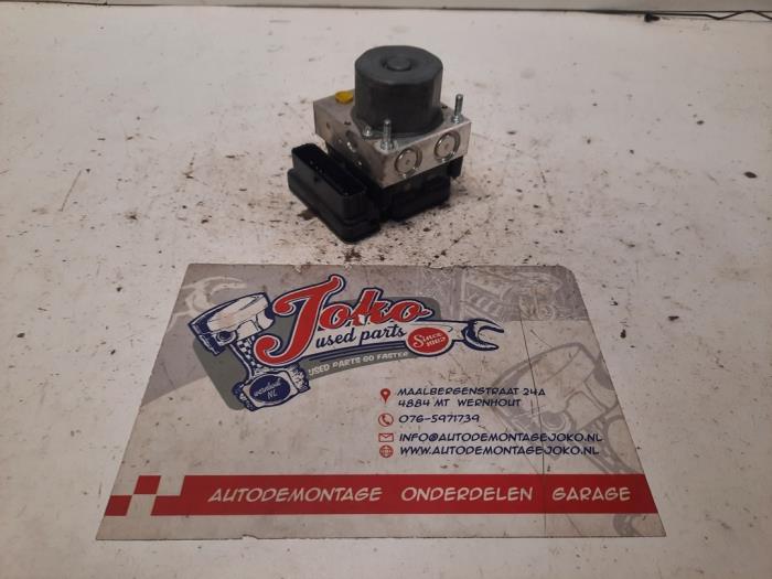 Gebruikte ABS Pomp Peugeot 308 SW (L4/L9/LC/LJ/LR) 1.6 16V THP 125 Prijs op aanvraag aangeboden door Autodemontage Joko B.V.