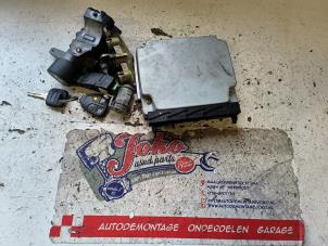 Gebruikte Slotenset Cilinder (compleet) Volvo S60 I (RS/HV) 2.4 20V 170 Prijs op aanvraag aangeboden door Autodemontage Joko B.V.