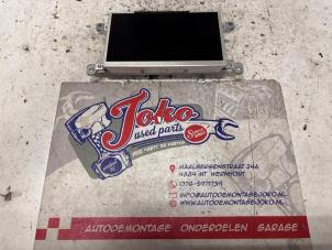Gebruikte Display Interieur Audi A4 (B8) 1.8 TFSI 16V Prijs op aanvraag aangeboden door Autodemontage Joko B.V.