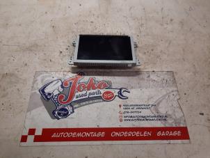 Gebruikte Display Interieur Audi A5 Cabrio (8F7) 3.0 TDI V6 24V Quattro Prijs op aanvraag aangeboden door Autodemontage Joko B.V.