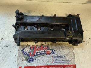 Gebruikte Kleppendeksel Ford Mondeo III Wagon 1.8 16V Prijs op aanvraag aangeboden door Autodemontage Joko B.V.