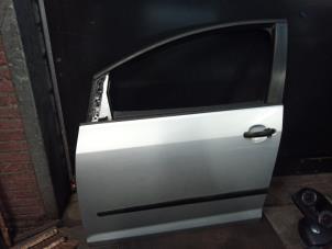 Gebruikte Deur 4Deurs links-voor Volkswagen Golf Plus (5M1/1KP) 1.6 FSI 16V Prijs op aanvraag aangeboden door Autodemontage Joko B.V.