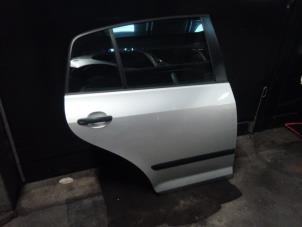 Gebruikte Deur 4Deurs rechts-achter Volkswagen Golf Plus (5M1/1KP) 1.6 FSI 16V Prijs op aanvraag aangeboden door Autodemontage Joko B.V.