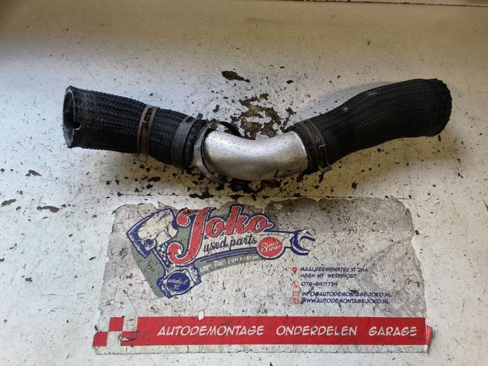 Gebruikte Intercooler Buis Hyundai H-300 2.5 CRDi Prijs op aanvraag aangeboden door Autodemontage Joko B.V.