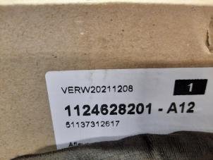 Nieuwe Daklijst links BMW 3 serie (F30) 320i 1.6 16V EfficientDynamicsEdition Prijs op aanvraag aangeboden door Autodemontage Joko B.V.