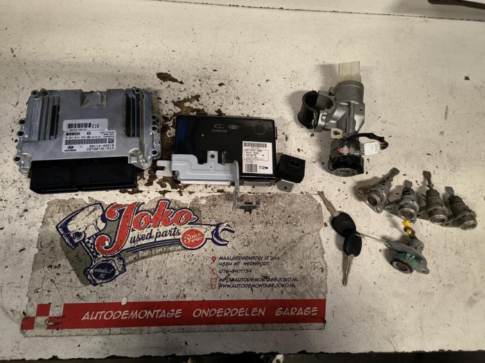 Gebruikte Computer Body Control Hyundai H-300 2.5 CRDi Prijs op aanvraag aangeboden door Autodemontage Joko B.V.