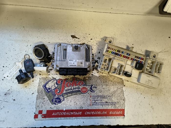 Gebruikte Module Bodycontrol Volvo C30 (EK/MK) 1.6 D 16V Prijs op aanvraag aangeboden door Autodemontage Joko B.V.