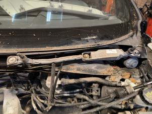 Gebruikte Ruitenwis Mechaniek Ford Fiesta 6 (JA8) 1.6 16V Sport Prijs op aanvraag aangeboden door Autodemontage Joko B.V.