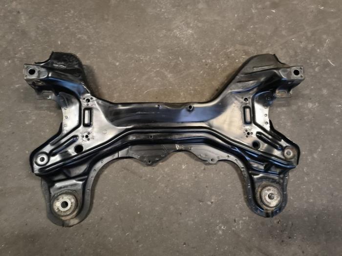 Gebruikte Subframe Volkswagen New Beetle (9C1/9G1) 1.4 16V Prijs op aanvraag aangeboden door Autodemontage Joko B.V.