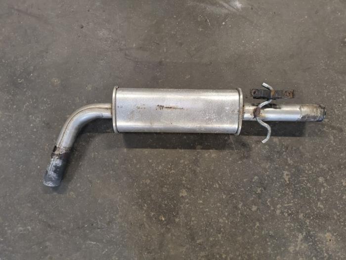 Gebruikte Uitlaat Middendemper Volkswagen New Beetle (9C1/9G1) 1.4 16V Prijs op aanvraag aangeboden door Autodemontage Joko B.V.