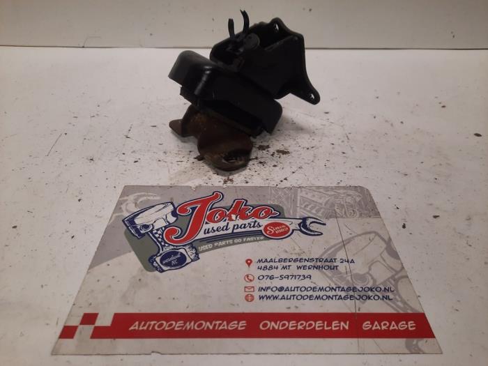 Gebruikte Motorsteun Hyundai H-300 2.5 CRDi Prijs op aanvraag aangeboden door Autodemontage Joko B.V.