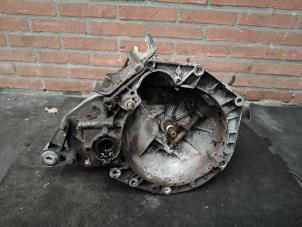 Gebruikte Versnellingsbak Fiat Grande Punto (199) 1.2 Prijs op aanvraag aangeboden door Autodemontage Joko B.V.