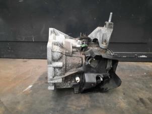 Gebruikte Versnellingsbak Ford Focus 1 1.6 16V Prijs op aanvraag aangeboden door Autodemontage Joko B.V.