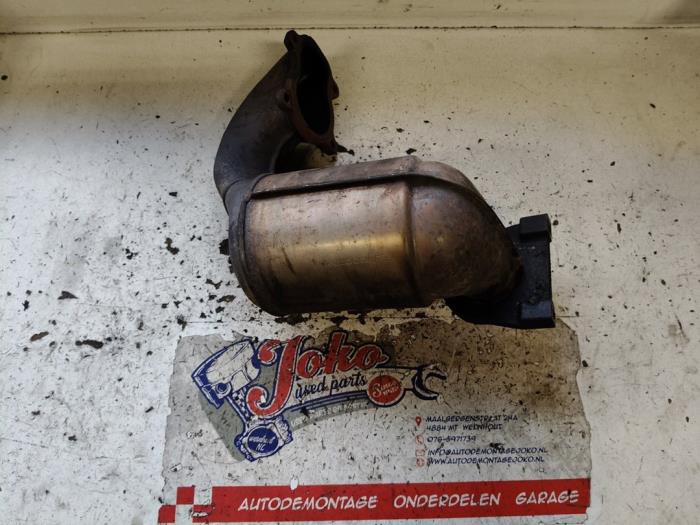 Gebruikte Katalysator Opel Vivaro 1.9 DTI 16V Prijs op aanvraag aangeboden door Autodemontage Joko B.V.