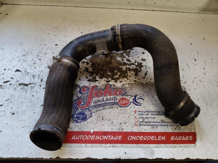 Gebruikte Intercooler Buis Citroen Jumper (U9) 2.2 HDi 100 Prijs op aanvraag aangeboden door Autodemontage Joko B.V.
