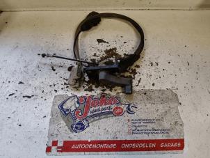 Gebruikte Slotmechaniek achterdeur Bus-Bestel Citroen Jumper (U9) 2.2 HDi 100 Prijs op aanvraag aangeboden door Autodemontage Joko B.V.