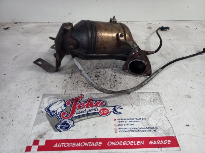 Gebruikte Katalysator Saab 9-3 Sport Estate (YS3F) 1.8t 16V Prijs op aanvraag aangeboden door Autodemontage Joko B.V.