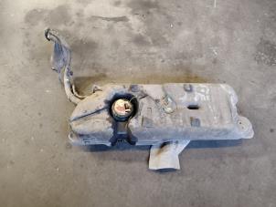 Gebruikte Brandstoftank Peugeot Partner 1.9 D Prijs op aanvraag aangeboden door Autodemontage Joko B.V.