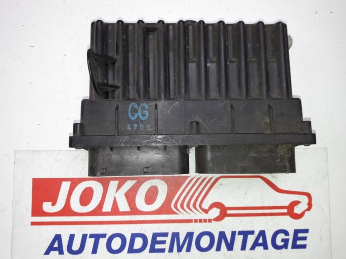Gebruikte Module Koeling Opel Zafira (F75) 1.8 16V Prijs op aanvraag aangeboden door Autodemontage Joko B.V.