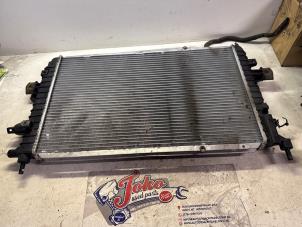 Gebruikte Radiateur Opel Astra H (L48) 1.7 CDTi 16V Prijs op aanvraag aangeboden door Autodemontage Joko B.V.