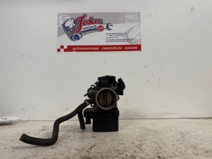 Gebruikte Gasklephuis Saab 9-3 I (YS3D) 2.0t 16V Ecopower Prijs op aanvraag aangeboden door Autodemontage Joko B.V.