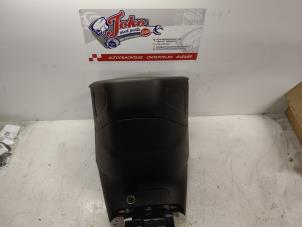 Gebruikte Middenconsoles Opel Combo Cargo 1.5 CDTI 100 Prijs op aanvraag aangeboden door Autodemontage Joko B.V.