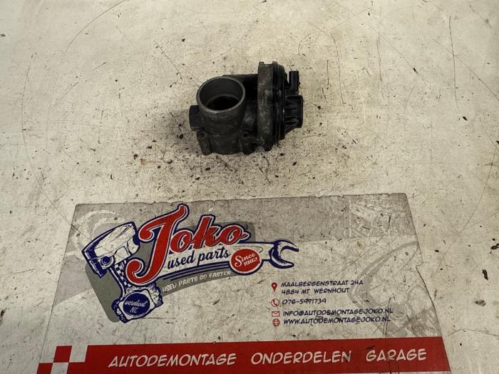 Gebruikte Gasklephuis Ford Focus 2 1.6 Ti-VCT 16V Prijs op aanvraag aangeboden door Autodemontage Joko B.V.