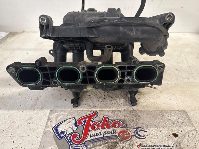 Gebruikte Spruitstuk Inlaat Ford Focus 2 1.6 Ti-VCT 16V Prijs op aanvraag aangeboden door Autodemontage Joko B.V.