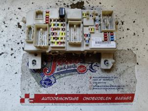 Gebruikte Zekeringkast Ford Kuga I 2.0 TDCi 16V Prijs op aanvraag aangeboden door Autodemontage Joko B.V.