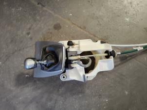 Gebruikte Versnellingspook Ford Kuga I 2.0 TDCi 16V Prijs op aanvraag aangeboden door Autodemontage Joko B.V.