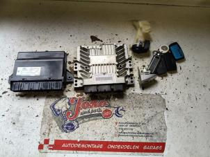 Gebruikte Cilinderslotenset (compleet) Ford Kuga I 2.0 TDCi 16V Prijs op aanvraag aangeboden door Autodemontage Joko B.V.