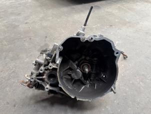 Gebruikte Versnellingsbak Suzuki Alto (RF410) 1.1 16V Prijs op aanvraag aangeboden door Autodemontage Joko B.V.